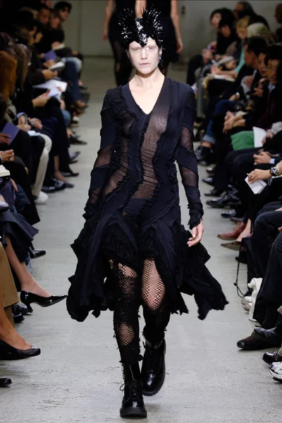 Look 30
